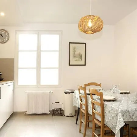 Paddock Prestige By La Boite En Apartment